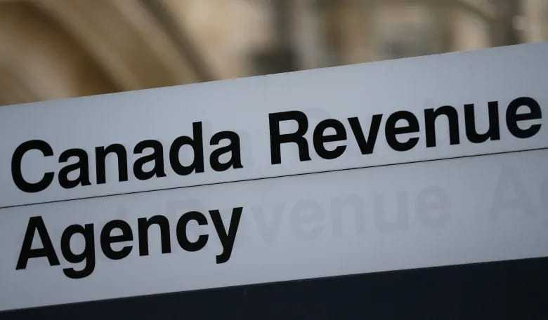 CRA suspends about 800,000 taxpayers’ accounts after login credentials found on dark web