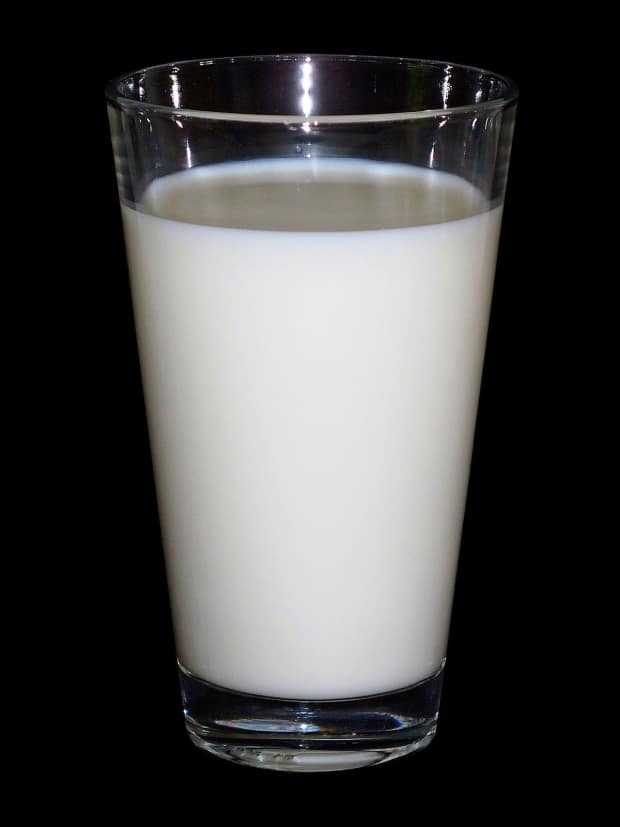 CHARLEBOIS: Supply management meant to save Canadian dairy is now holding it back