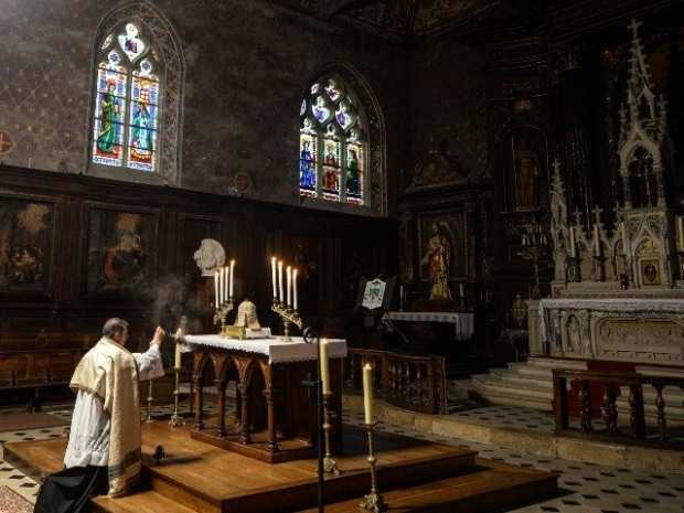 Too Catholic To Be French Officers
