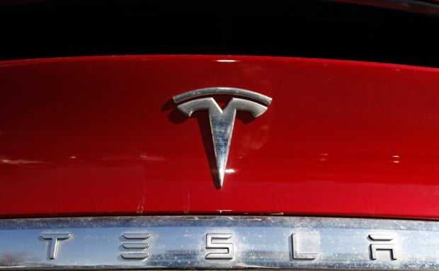 Canada’s Chinese EV Quota Is 38% Full — And Tesla Took Most of It