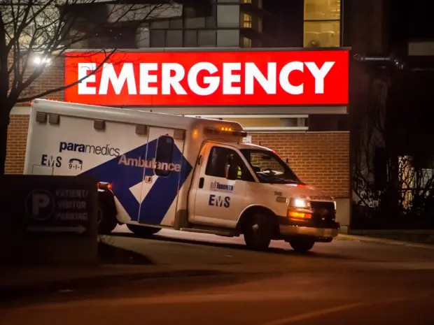 1 in 10 emergency physicians leaving Canadian ERs, national survey suggests