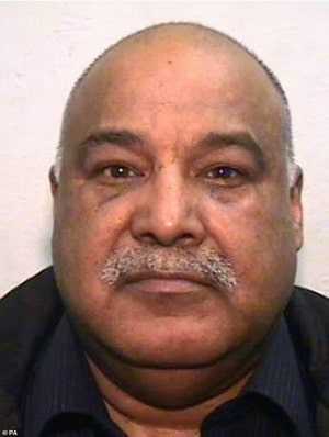 Grooming gang ringleader cannot be deported because of loophole