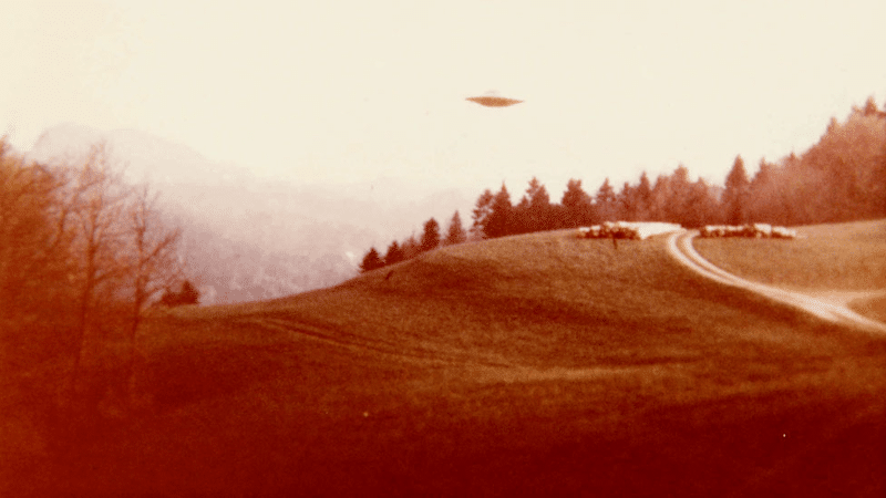 Documenting Disclosure: Christian Pastors, Missing Scientists, and the New Language of Contact