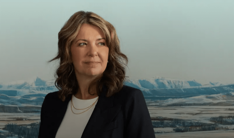 Smith says Alberta could have a binding referendum on secession in early 2027