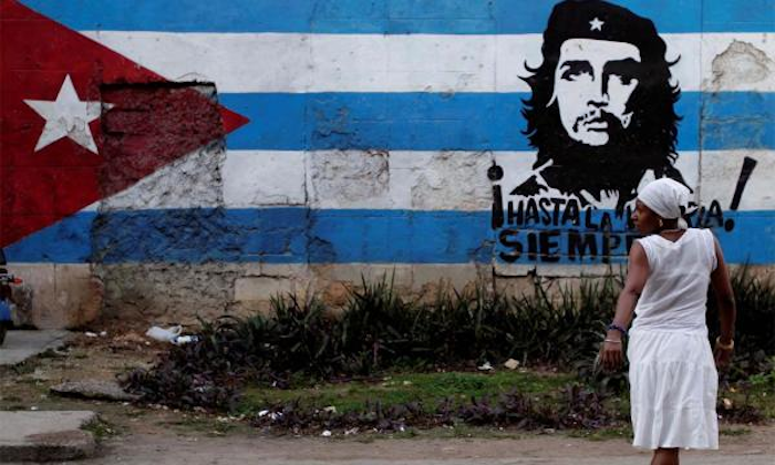 Cuba: Amid blockade, Pentagon chief issues military warning