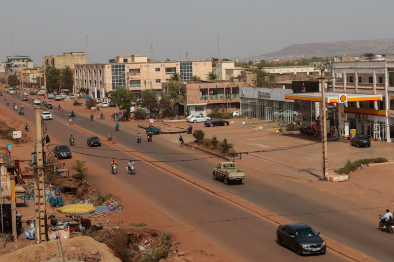 Muslims and separatists launch coordinated attacks across Mali