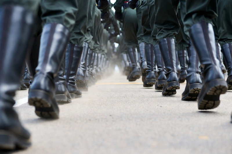 Military reprimanded soldiers who raised concerns about spying on Canadians online during COVID-19