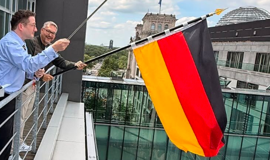 AfD MPs Questioned—For Displaying German Flag