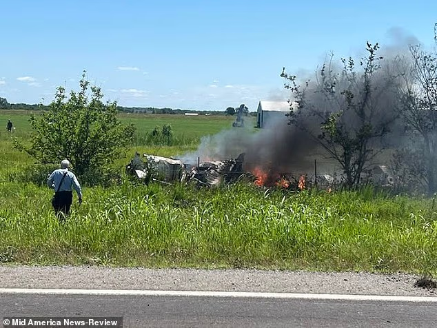 12 dead after plane full of skydivers CRASHES just after takeoff from Missouri airport