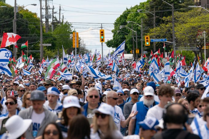 WARMINGTON: Toronto cops make early arrest at Walk with Israel