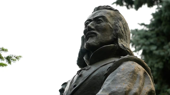 Gatineau relocates Samuel de Champlain monument as other cities remove statues of the explorer