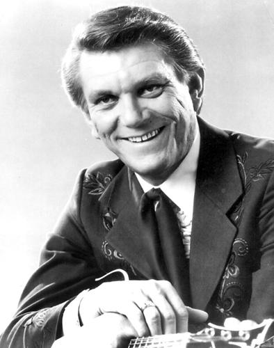 ‘Canada’s Country Gentleman’ Tommy Hunter, host of long-running TV show, dies at 89
