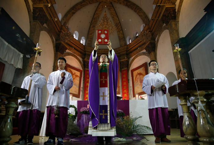 Vatican–China Contentious Accord: How the Holy See Is Appeasing a Communist Regime