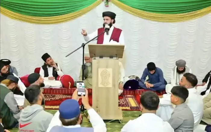 British Muslims ‘must report grooming gangs or be complicit’