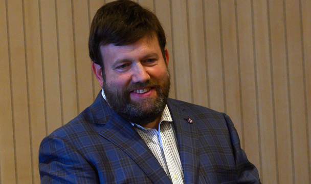 Frank Luntz Just Gave Democrats Devastating News About the Midterms