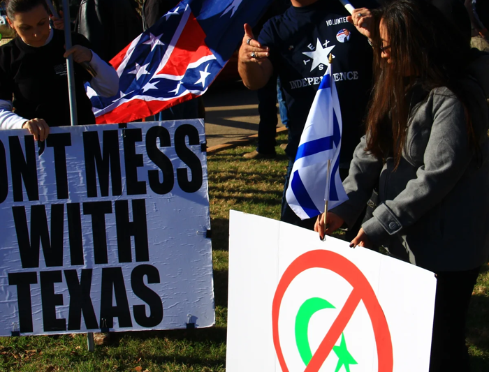 NYTimes Worries That Far Right Is Benefiting From Being Correct About Migration